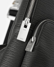 Load image into Gallery viewer, Crossbody Bag (Black)
