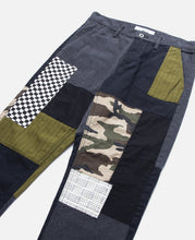 Load image into Gallery viewer, Cropped Boro Pants Rinse (Black)
